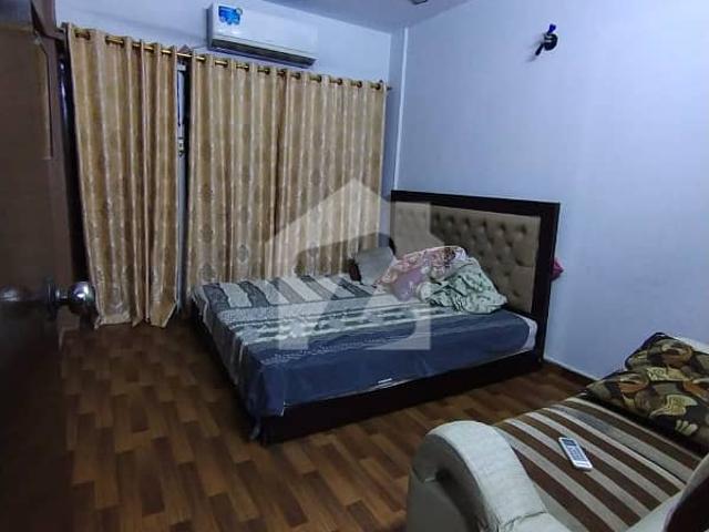Flat Of 900 Square Feet Available For Sale In Gulistan E Jauhar Block 12