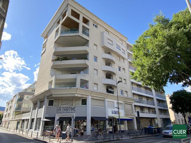 flat at Avenue Victor Hugo, Valence