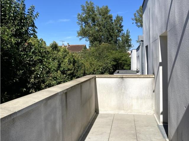 flat at Chemin de la Bourdette, Toulouse