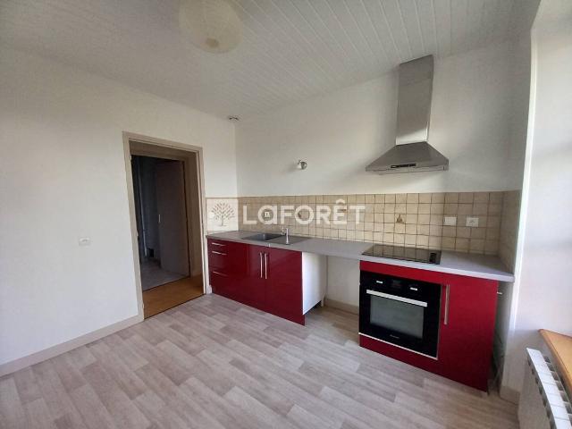flat at D 990, Saint Georges