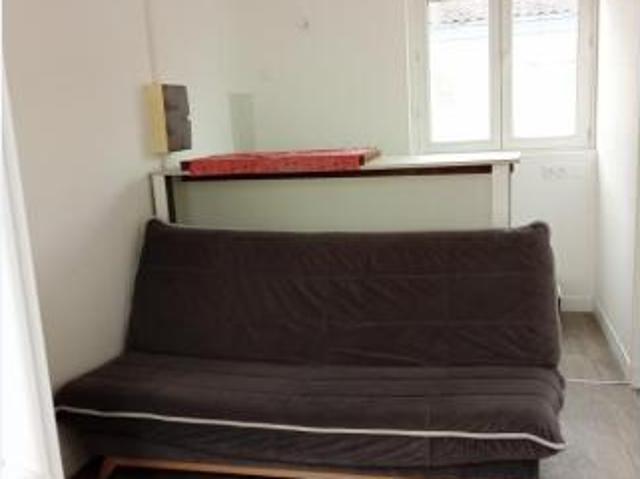 flat at Place Pey Berland, Bordeaux