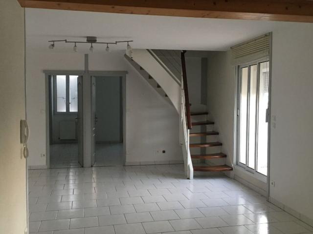Location Appartement Impasse Vilnelle, Tonnay Charente