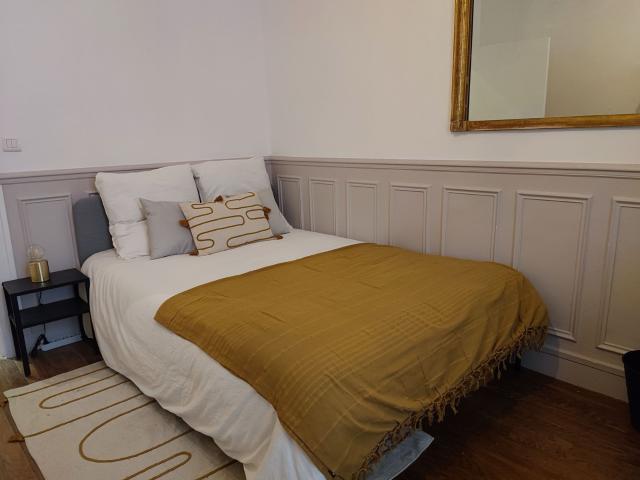 Location Appartement Rue de Gergovie, Paris