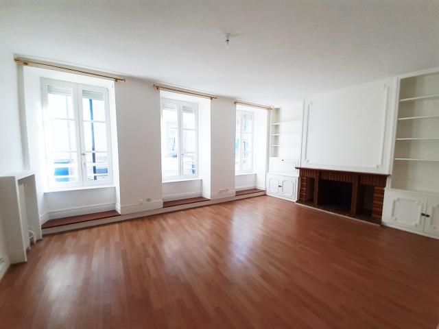 flat at Rue de la République, Mauriac
