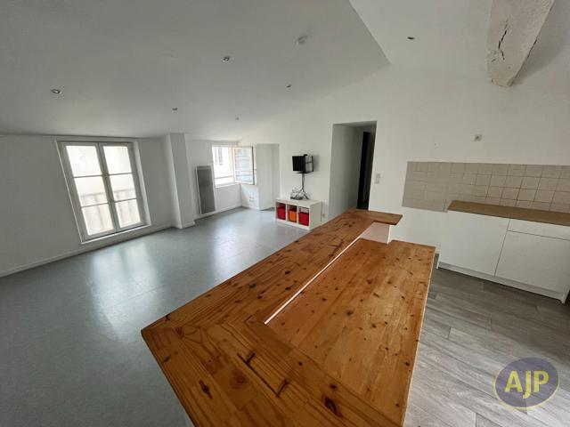 flat at Rue de la Souche, Saintes