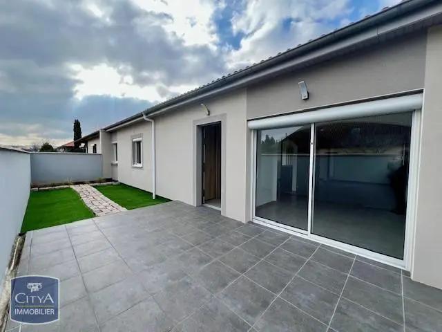 flat at Rue des Champs de Roseaux, Clermont Ferrand