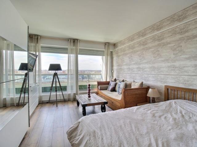 Location Appartement Rue du Commandant René Mouchotte, Paris