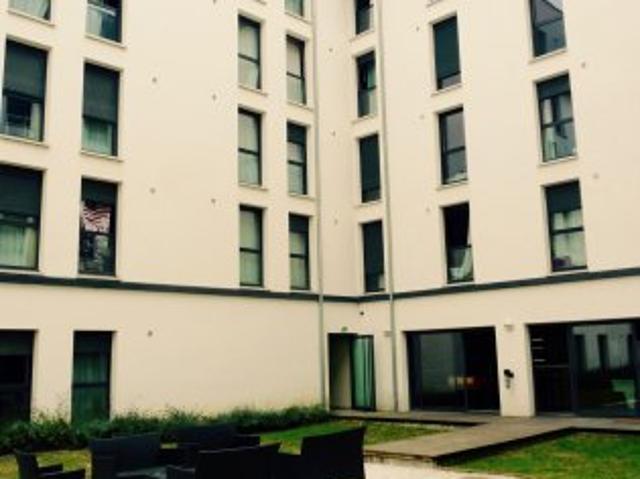flat at Rue Jacqueline Auriol, Toulouse