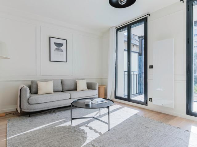 Location Appartement Rue Oberkampf, Paris