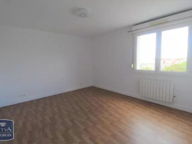 flat at Rue Pierre de Coubertin, Mainvilliers