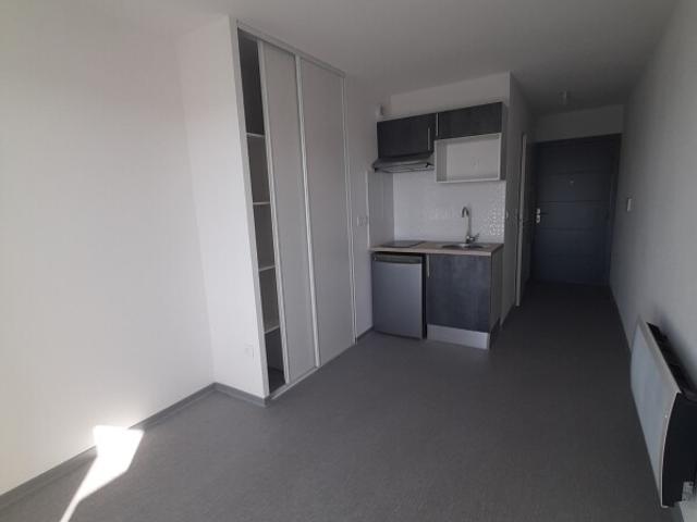 Location Appartement Route d'Avignon, Nîmes