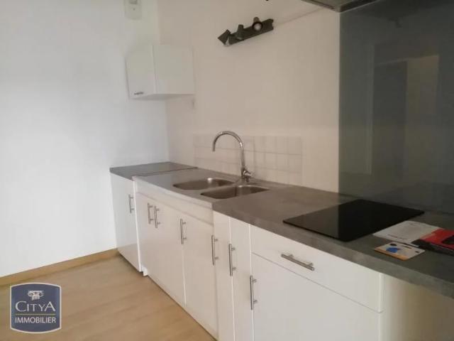 flat at Square des Caléides, Angers