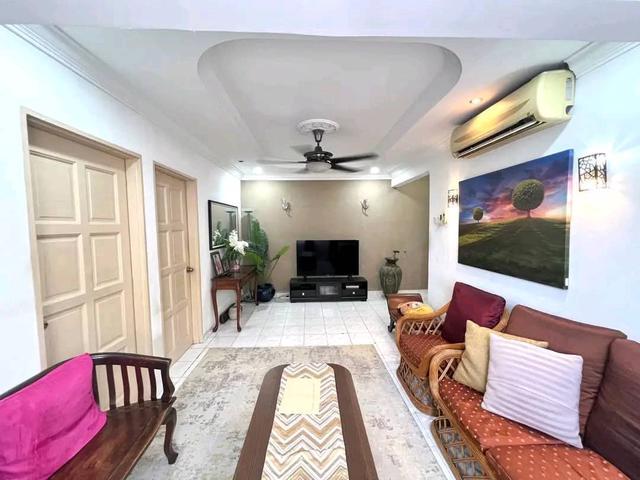 Flat AU3 Keramat Unit Cantik Tingkat 1