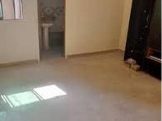 Flat available with gas and electricity in Pakistan | Clasf real estate