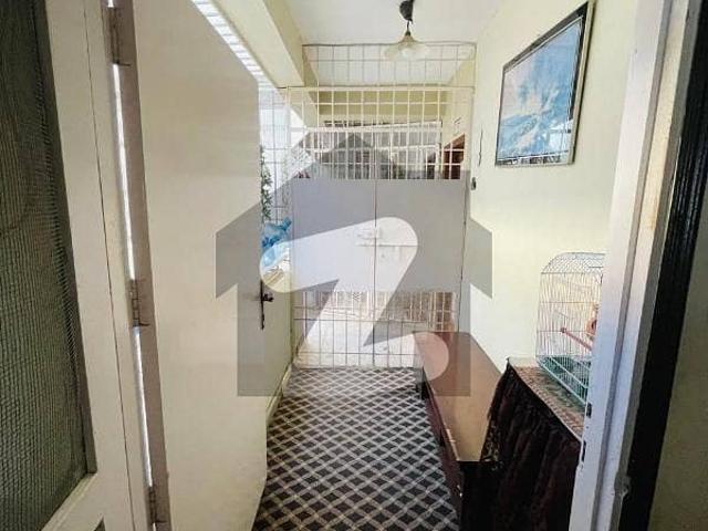 Flat Available For Sale In Gulistan E Jauhar Block 18