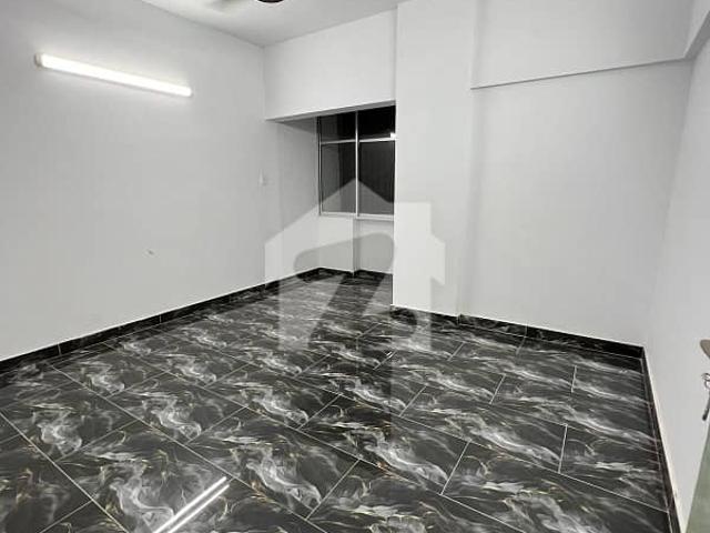 Flat Available For Sale In Gulshan E Iqbal