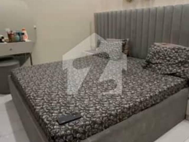 Flat Available for Sale Isra Tower Block 7 Gulistan e Jauhar 2 Bed D/ Bungalow Facing