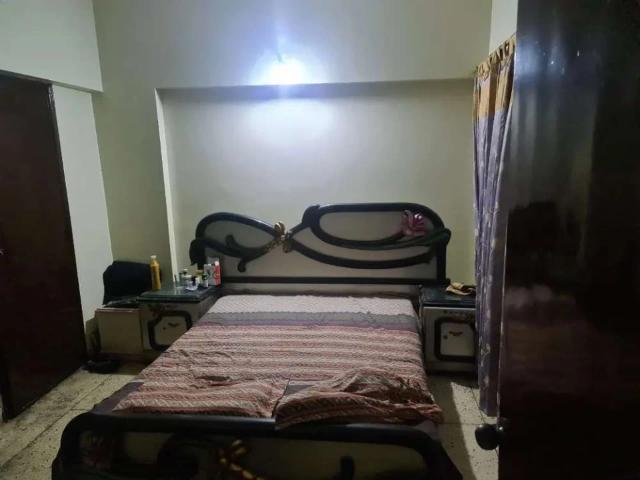 Flat available for sale Karachi Gulshan E Iqbal Block 13 ID 32370