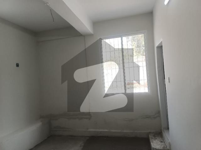 Flat Available For Rent Warsak Road