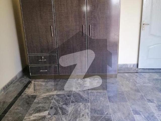 Flat Available For Rent Gulberg 2