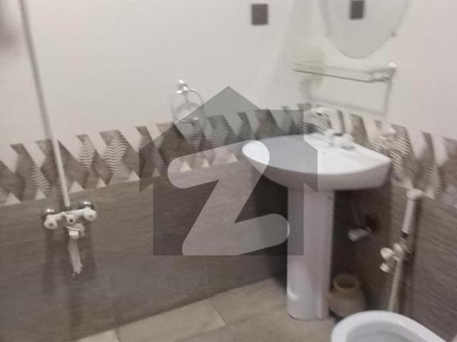 Flat available for rent Gulshan e Iqbal Town