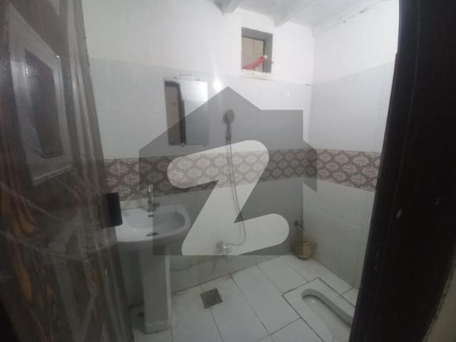 Flat Available For Rent Johar Town