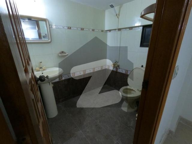 Flat available for rent Nishat Commercial Area
