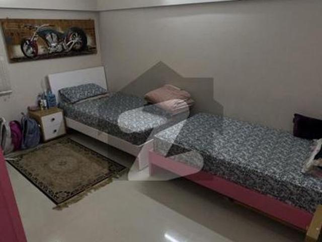 Flat Available for Rent Shaheed Millat Road