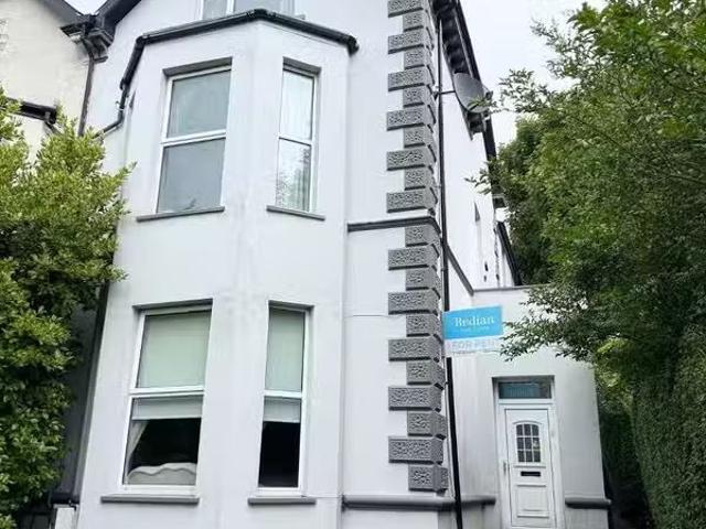 Flat A, 156 Newtownards Road