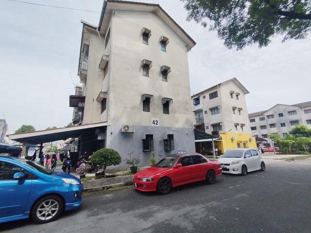 Flat Alam Megah Sek 28 Shah Alam LEVEL 2 Dekat Sekolah