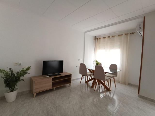Flat Alicante Carolinas bajas