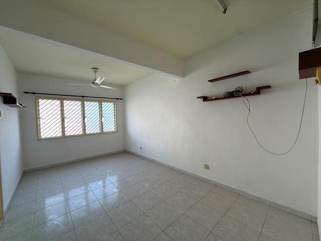 Flat Alma Taman Seri ImPIAN CORNER UNIT
