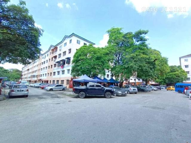 Flat Bukit Tinggi 2 pangsapuri klang basic unit below market value