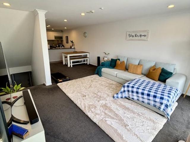 Flat Bush, 3 bedrooms