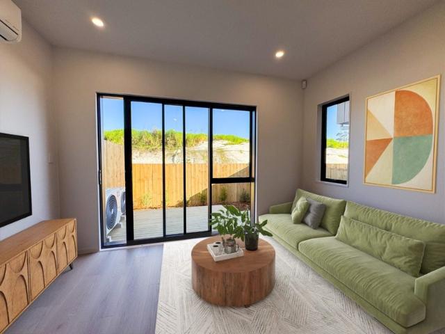 flat bush, 3 bedrooms