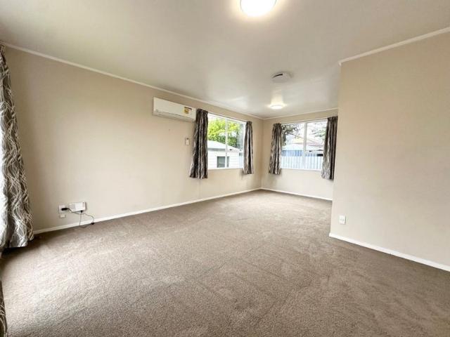 flat bush, 3 bedrooms