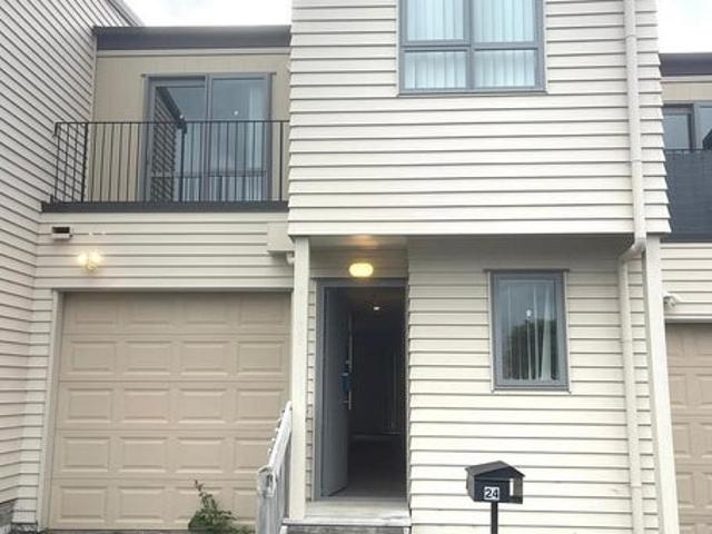 flat bush, 3 bedrooms