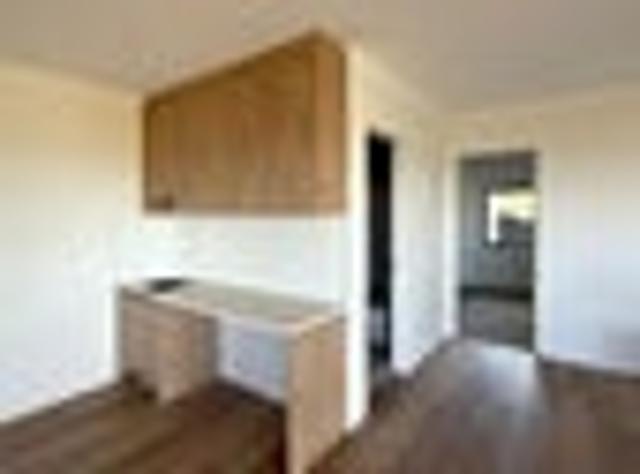 Flat Bush, 3 bedrooms, $690 pw