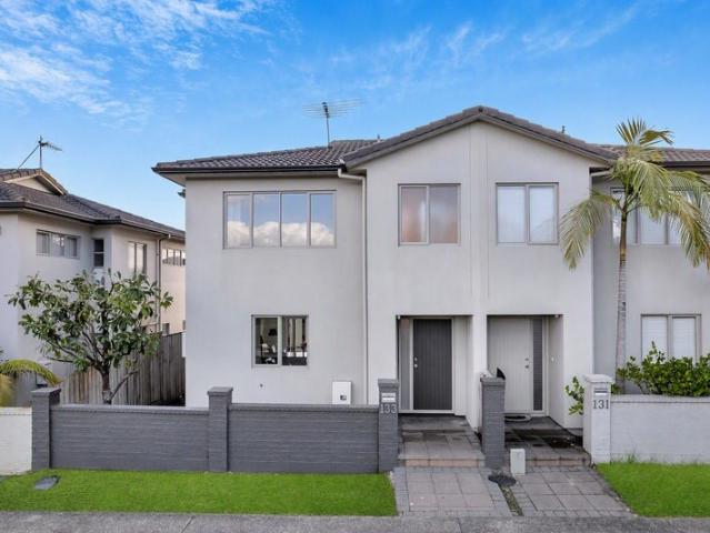Flat Bush, 3 bedrooms