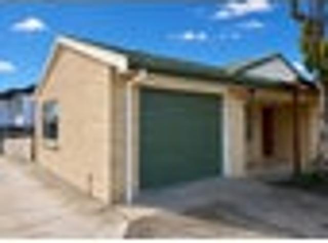 Flat Bush, 3 bedrooms, $740 pw