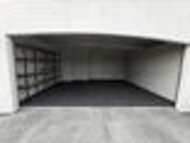 Flat Bush, 3 bedrooms, $800 pw