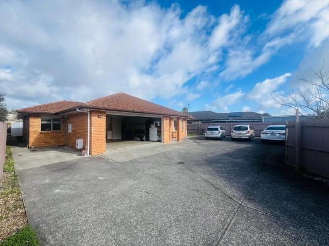 flat bush, 3 bedrooms