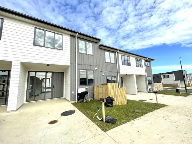 flat bush, 3 bedrooms