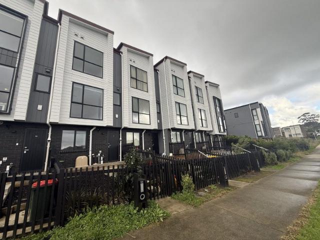 flat bush, 3 bedrooms