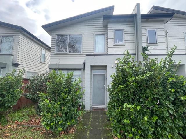 flat bush, 3 bedrooms