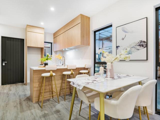 flat bush, 3 bedrooms