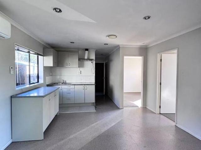 flat bush, 2 bedrooms