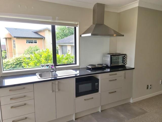 Flat Bush, 2 bedrooms