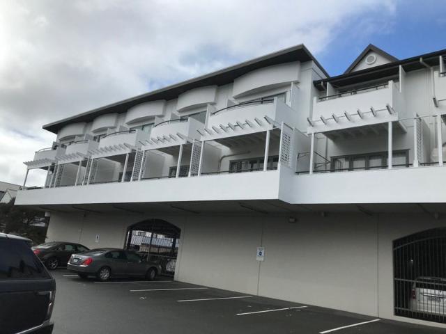 flat bush, 2 bedrooms