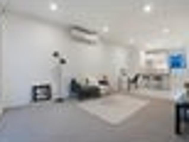 Flat Bush, 2 bedrooms, $630 pw